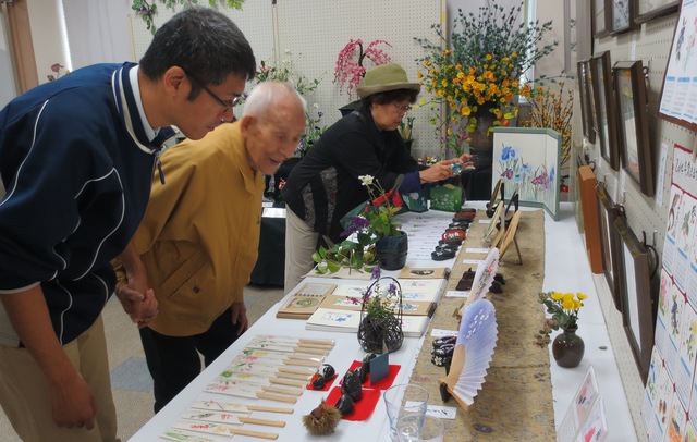 色々な作品が展示