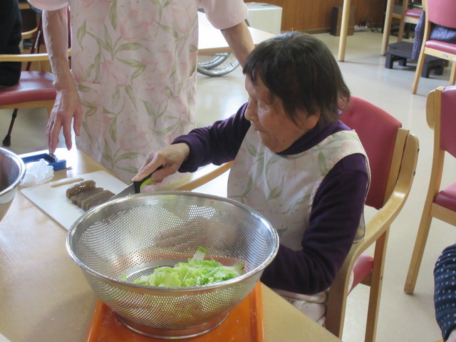 こんにゃくと沢山旬の野菜