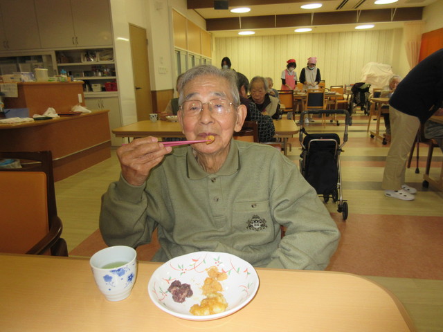 酢餅、あんこ餅、きなこ餅の3種類