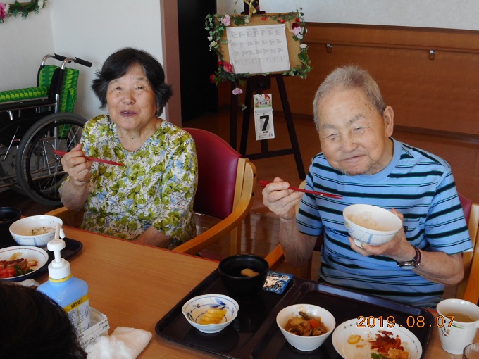 昼食風景