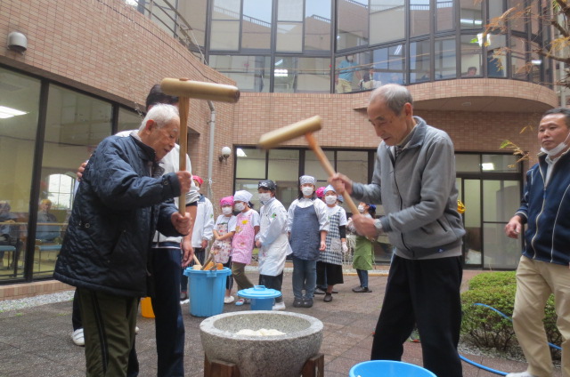 デイサービス　『お餅つき♪』