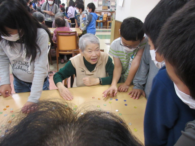 デイサービス　『曽根東小学校４年生との交流会♪ №２』