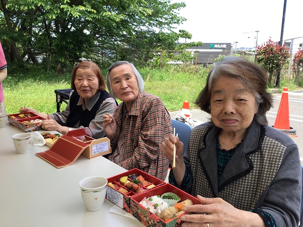 グランドランチ1日目