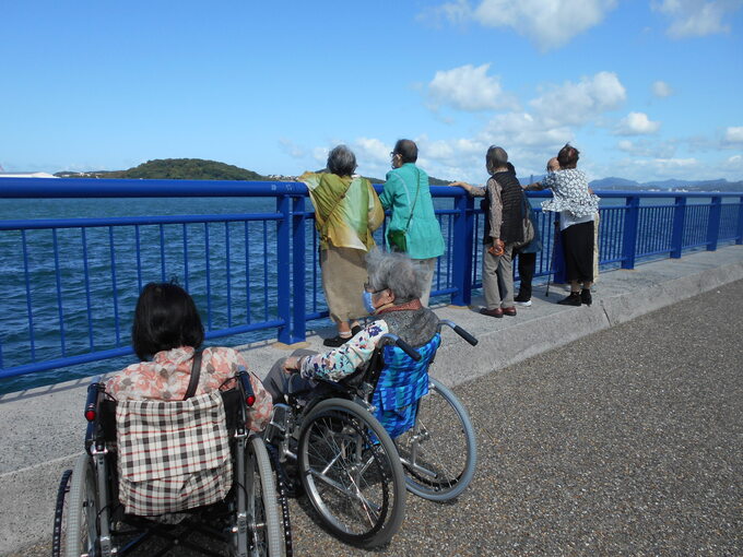 大里海岸緑地から　～初秋～