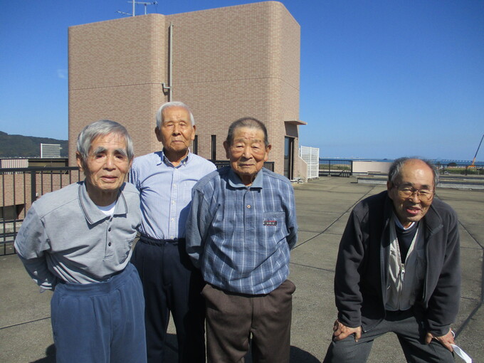 デイサービス　☆屋上散歩③☆彡