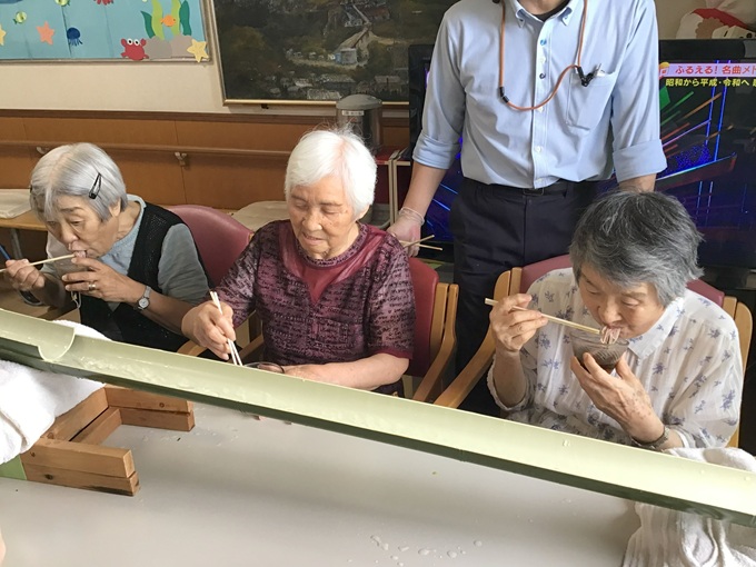 そうめん流し