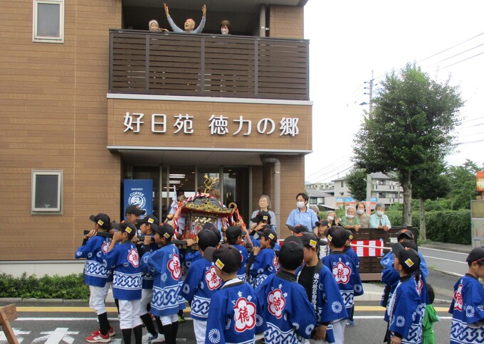 こども神輿がやってきた！